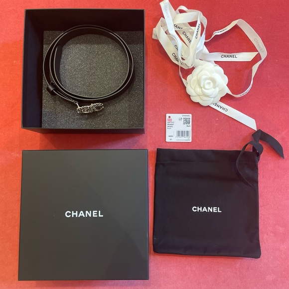 Chanel Black Belt with CC Buckle. Brand new,  highly sought after! - Picture 11 of 12